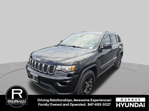 Used 2019 Jeep Grand Cherokee Laredo AWD/4WD image 1