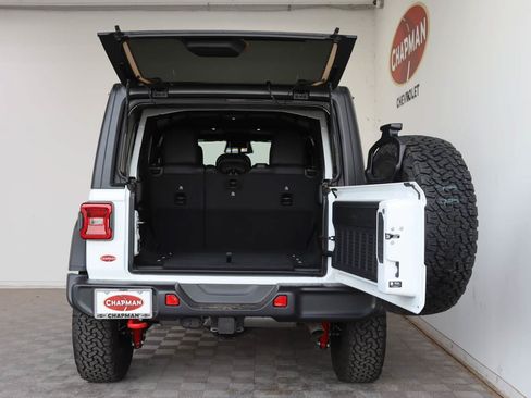 Used 2026 Jeep Wrangler Unlimited Rubicon AWD/4WD image 5