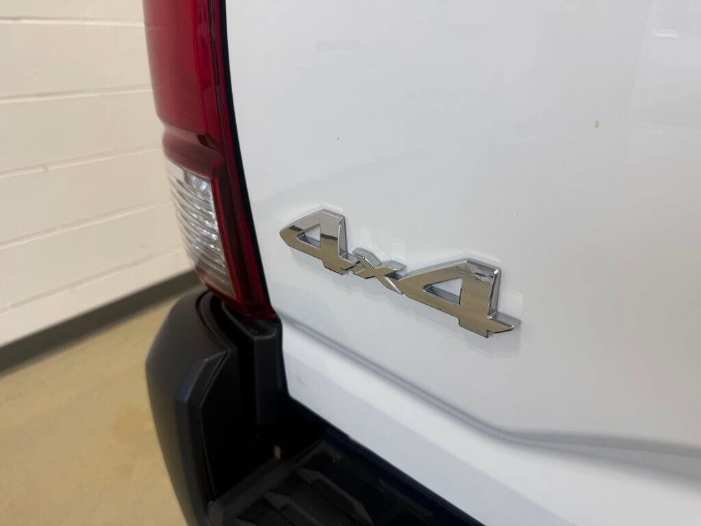 Certified 2023 Toyota Tacoma SR AWD/4WD image 14