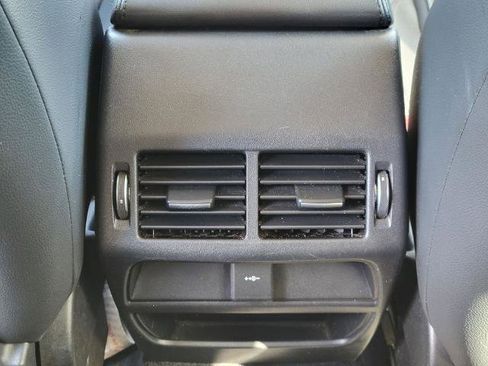 Used 2021 Jaguar E-PACE SE image 17