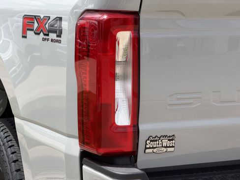 New 2026 Ford F250 XL w/ STX Appearance Package AWD/4WD image 11