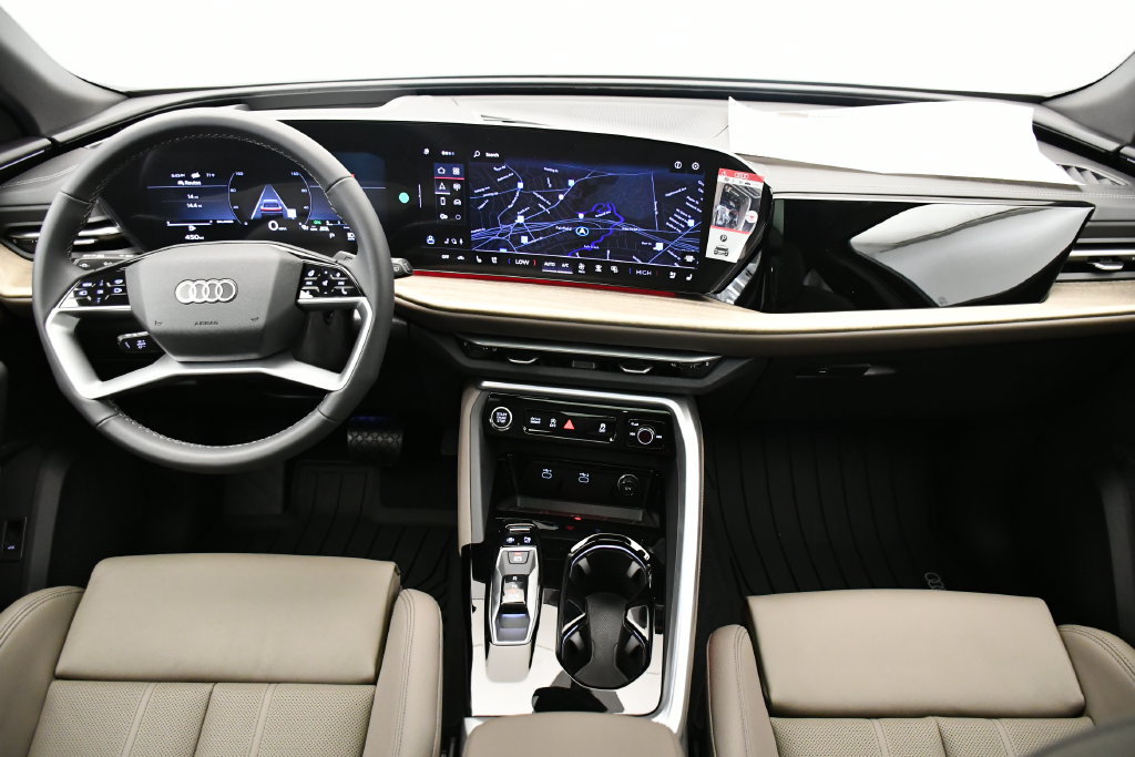Used 2025 Audi Q5 Premium w/ Premium Plus AWD/4WD image 20