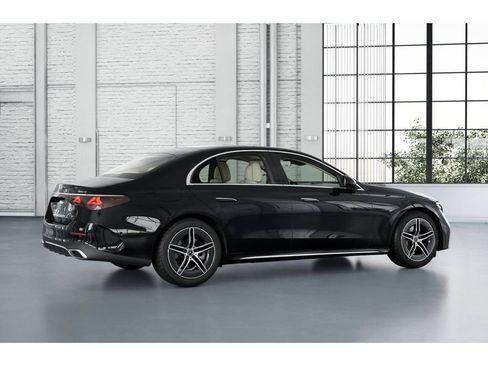 New 2027 Mercedes-Benz E 350 4MATIC Sedan image 19