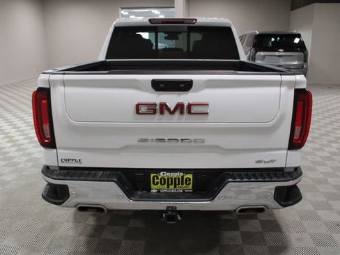 Used 2022 GMC Sierra 1500 SLT w/ SLT Premium Plus Package AWD/4WD image 11