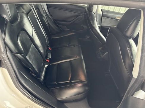 Used 2021 Tesla Model 3 Standard Range Plus RWD image 18