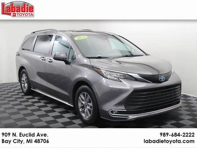 Certified 2023 Toyota Sienna XLE