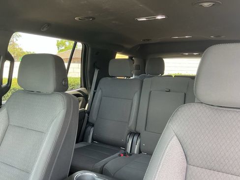 Used 2021 GMC Yukon SLE AWD/4WD image 12
