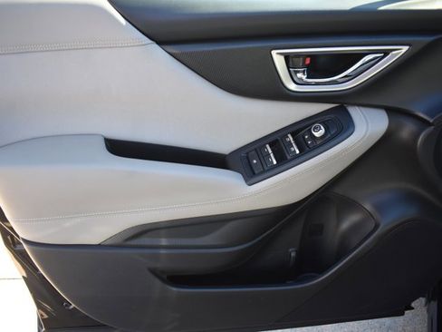 Used 2019 Subaru Forester Premium image 12