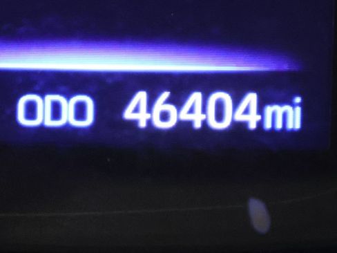 Certified 2022 Toyota Corolla Cross L FWD image 25