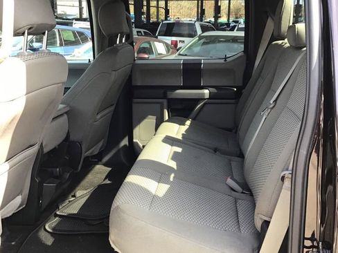 Used 2018 Ford F150 XLT w/ Trailer Tow Package image 5