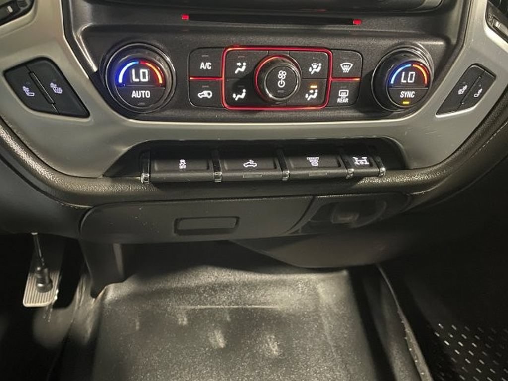 Used 2015 GMC Sierra 3500 SLE w/ SLE Preferred Package AWD/4WD image 13