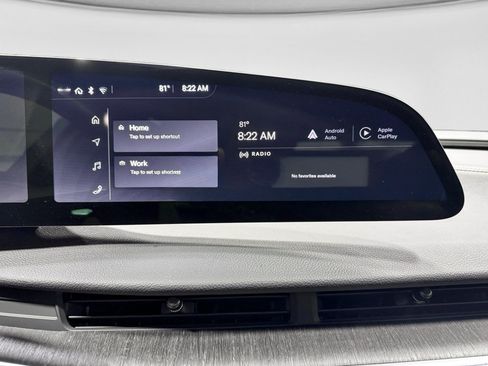 Used 2024 Lucid Air Touring AWD/4WD image 11