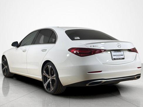 Used 2022 Mercedes-Benz C 300 Sedan image 3