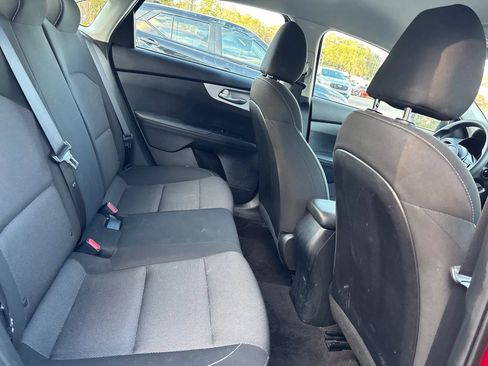 Used 2023 Kia Forte LXS FWD image 12