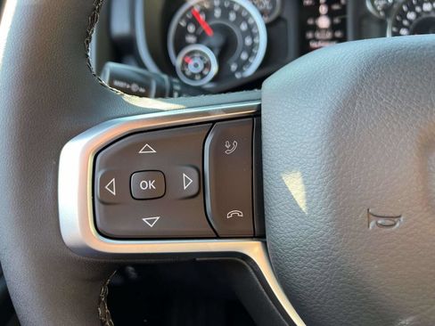 Used 2025 RAM 1500 Big Horn AWD/4WD image 29