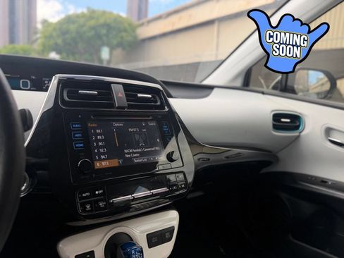 Used 2016 Toyota Prius Two FWD image 15