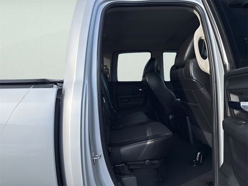 Used 2014 RAM 1500 Sport w/ Convenience Group image 11