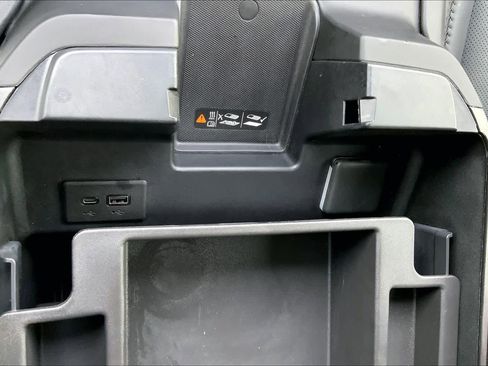 Used 2024 GMC Sierra 1500 Denali w/ Technology Package image 35