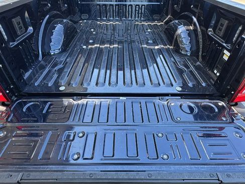 Certified 2024 Ford F250 Platinum w/ FX4 Off-Road Package AWD/4WD image 26
