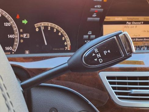 Used 2007 Mercedes-Benz S 550 image 13