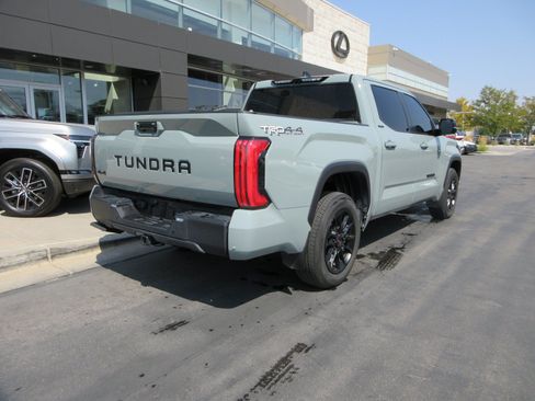 Used 2024 Toyota Tundra Limited w/ TRD Off-Road Package AWD/4WD image 11