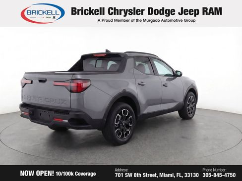 Used 2023 Hyundai Santa Cruz SEL Premium image 4