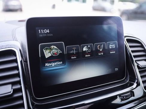 Used 2018 Mercedes-Benz GLS 450 4MATIC image 31