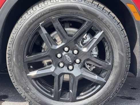 Used 2023 Chevrolet Blazer LT image 9