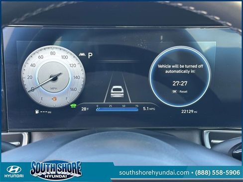 Certified 2023 Hyundai Elantra Limited w/ Preferred Accessory Package image 25