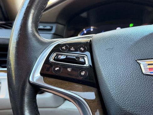 Used 2019 Cadillac Escalade Premium Luxury AWD/4WD image 24