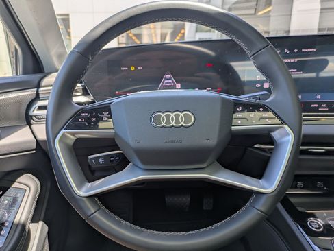 Used 2025 Audi A5 2.0T Premium Plus w/ Premium Plus AWD/4WD image 13