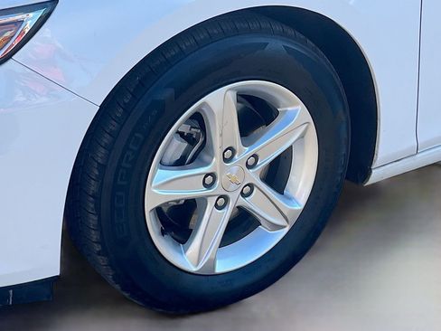 Used 2020 Chevrolet Malibu LS w/ Driver Confidence Package II FWD image 28