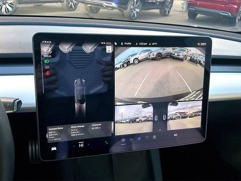 Used 2021 Tesla Model 3 Performance image 21