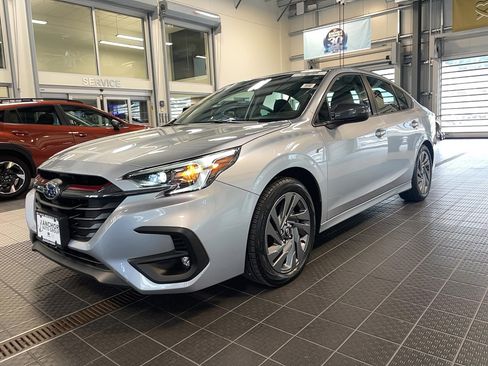 Used 2024 Subaru Legacy Sport image 3