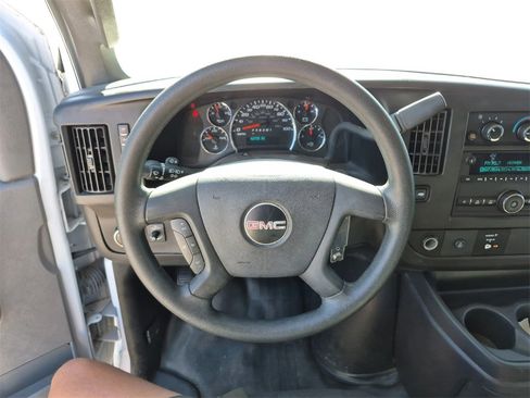 Used 2021 GMC Savana 2500 w/ Driver Convenience Package image 19