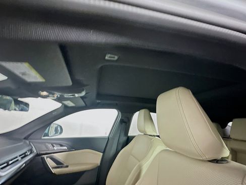 Used 2025 BMW X2 xDrive28i image 26