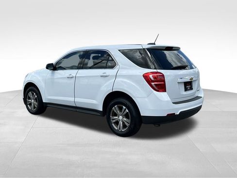 Used 2016 Chevrolet Equinox LS FWD image 3
