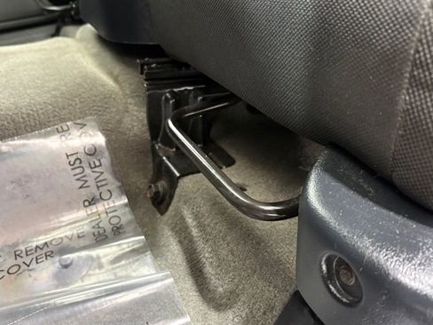 Used 2011 Ford Ranger XLT image 15