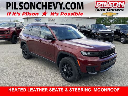 Used 2024 Jeep Grand Cherokee L Altitude AWD/4WD image 1