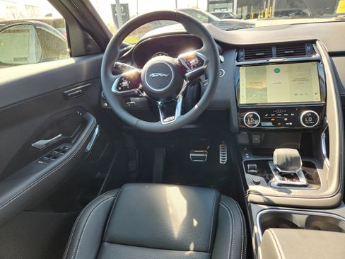 New 2024 Jaguar E-PACE R-Dynamic SE image 12
