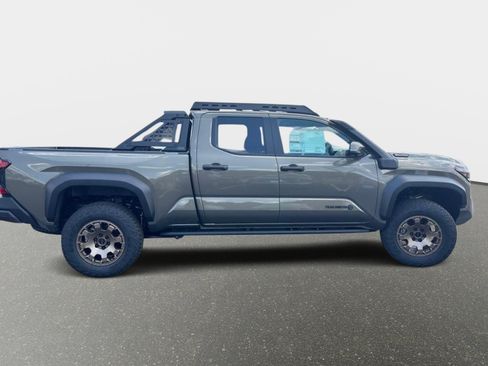 New 2025 Toyota Tacoma 4x4 Double Cab Hybrid image 7