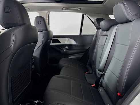 New 2026 Mercedes-Benz GLE 350 4MATIC image 7