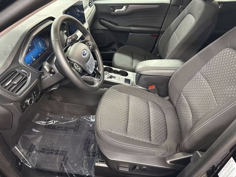 Used 2023 Ford Escape Active w/ Tech Pack #2 AWD/4WD image 12