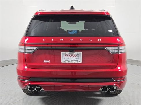New 2025 Lincoln Aviator Premiere w/ Jet Appearance Package image 5