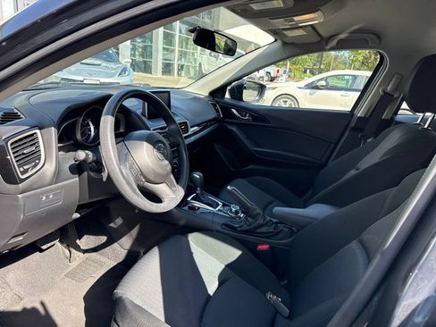 Used 2016 MAZDA MAZDA3 i Sport FWD image 9