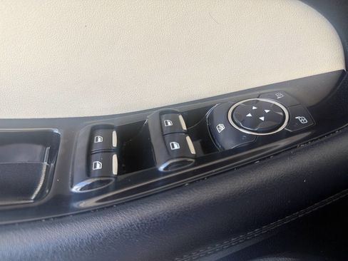 Used 2017 Ford Edge SEL w/ Equipment Group 201A FWD image 21