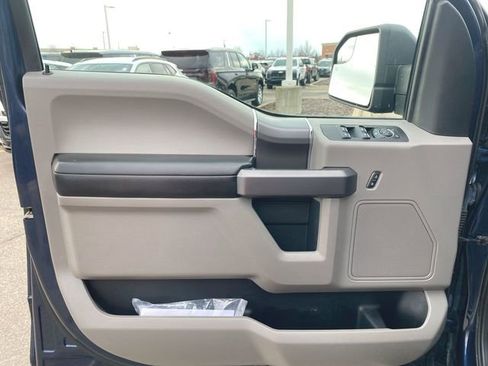 Used 2019 Ford F150 XLT w/ Equipment Group 302A Luxury image 21