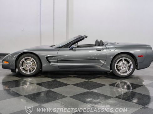 Used 2003 Chevrolet Corvette Convertible w/ Preferred Equipment Group1 RWD image 7