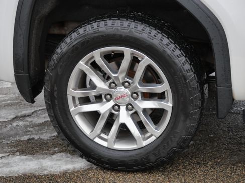 Used 2021 GMC Sierra 1500 SLT w/ SLT Premium Plus Package image 11