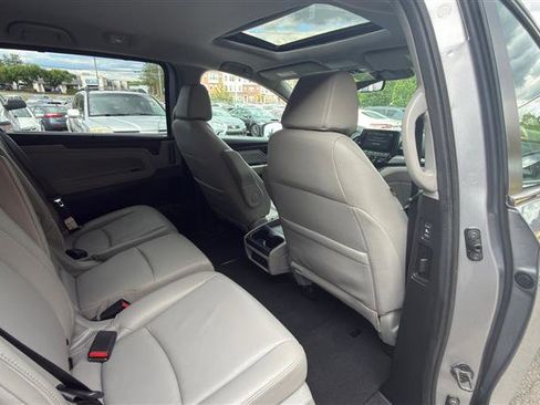 Used 2019 Honda Odyssey EX-L image 20
